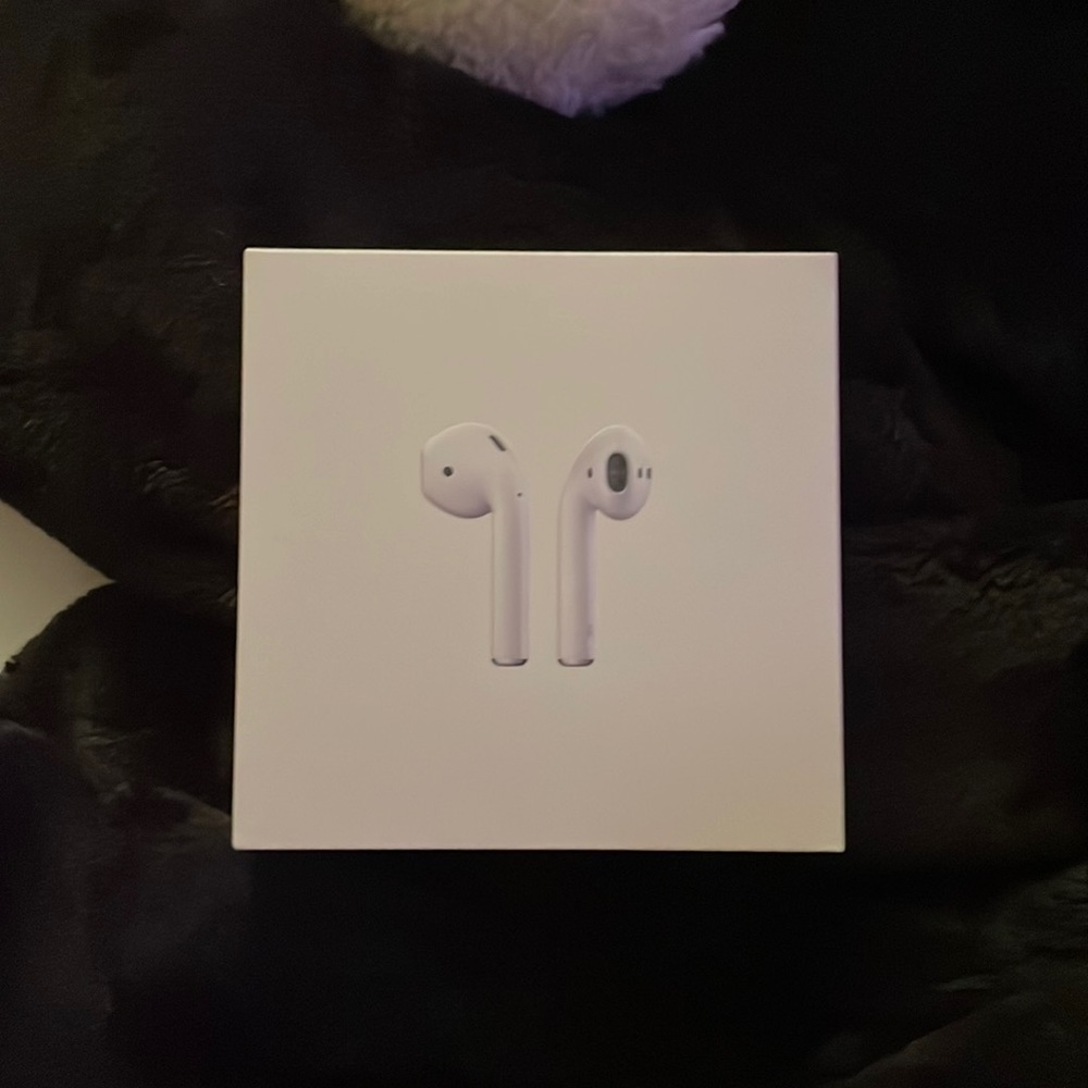 Apple AirPods 1st generation